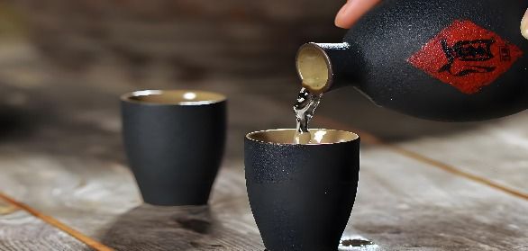 酱酒封坛定制厂家，真实案例与售后保障